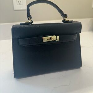 Elegant Black Handbag